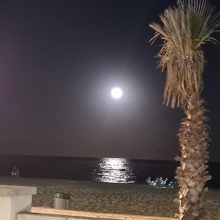 Apartamento Primera Linea Mar Cambrils Cerca Puerto Extérieur photo