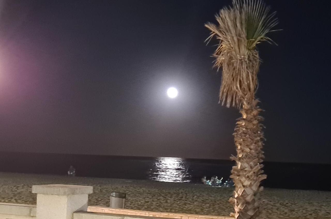 Apartamento Primera Linea Mar Cambrils Cerca Puerto Extérieur photo